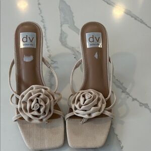 Dolce Vita Beige Floral Heels